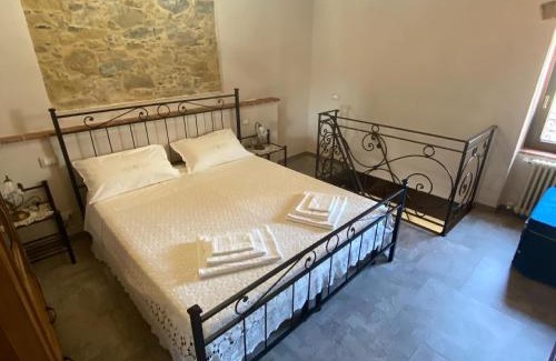 Castelnuovo Magra Apartment | Casa Dell'Angelo