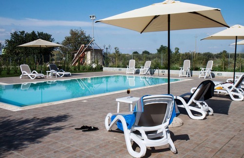 Chiaramonte Gulfi Apartment | Casa di Ciuzza with Pool