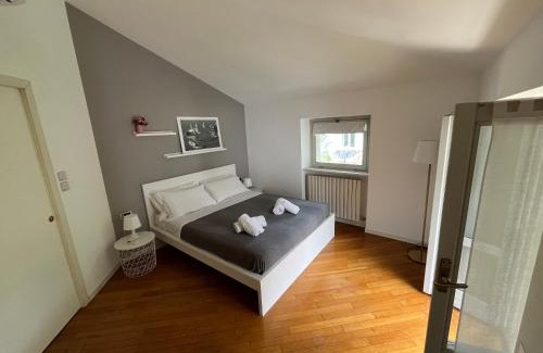 Malgrate Apartment | Casa di Giò - Comfy Lake Como Attic