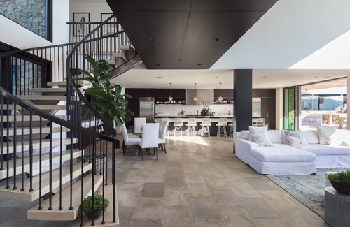 Western Malibu House | Casa di Pietra - Gated Estate On Beach