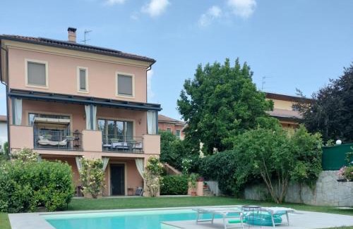 Acqui Terme House | Casa di Sissy con Piscina Privata - Zona Villa Igea