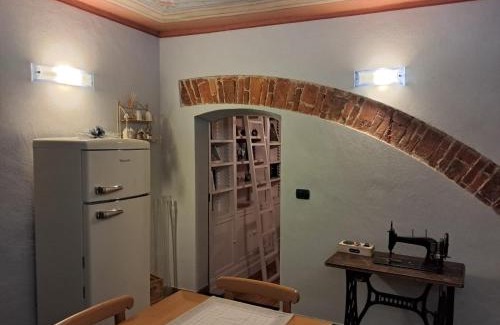 Cairo Montenotte Apartment | Casa Dipinta
