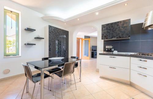 Pozzallo Villa | Casa Distefano