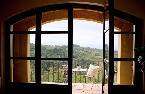 Roddino Villa | Casa Divino with private Pool Piemonte