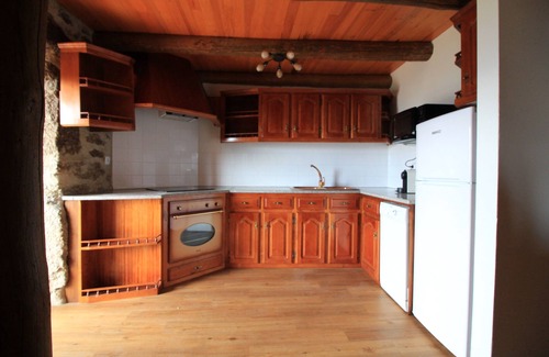 Bico Ski Chalet | Casa do Caminho do Monte - Hill Cottage for Relax