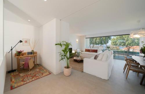 Santa Maria Maior Villa | CASA DO MIRADOURO 6 by Heart of Funchal