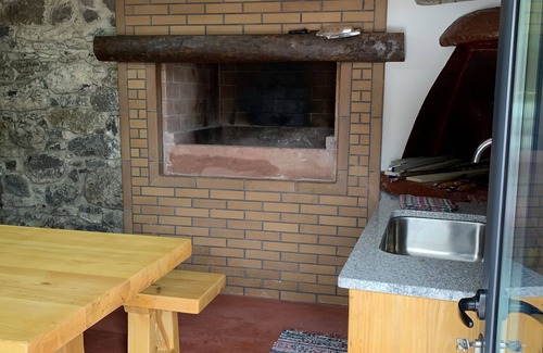 Sao Roque do Faial Apartment | Casa do Ribeiro Frio - Mountain Room