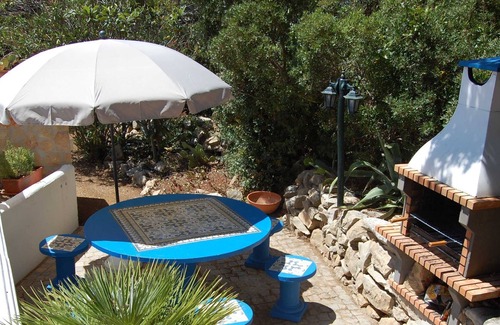 Estoi House | Casa dos Amigos Sea View - Casa dos Amigos-3 bedroom holiday home