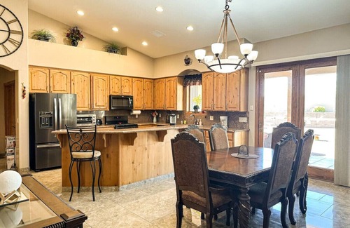 Sierra Vista Southeast House | Casa Dutton- Beautiful Backyard Retreat