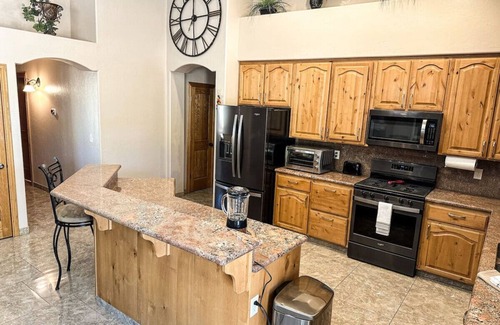 Sierra Vista Southeast House | Casa Dutton- Beautiful Backyard Retreat
