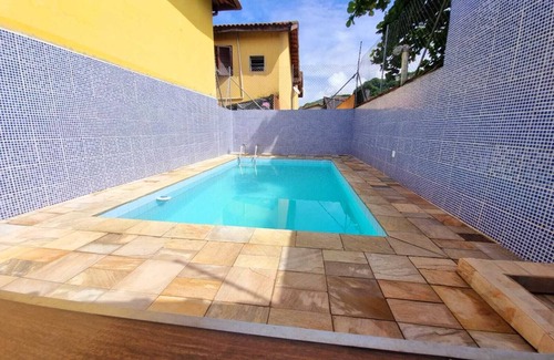 Jardim Ana Maria House | Casa em Condomínio, Próximo a Praia Enseada