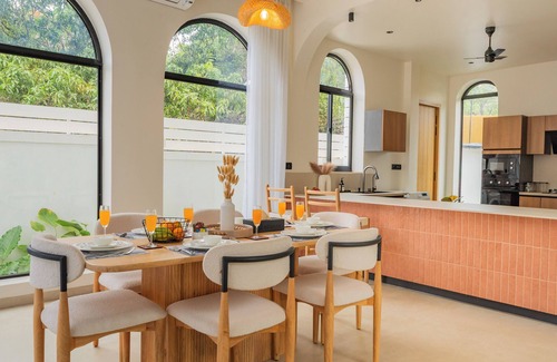 Parra Villa | Casa Ekam