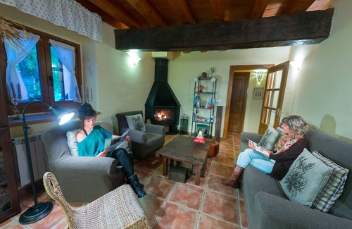 Esnoz Cottage | Casa Ekolanda Rural Cottage