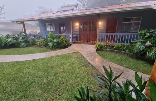 Quebrada Grande House | Casa El Granero Monteverde