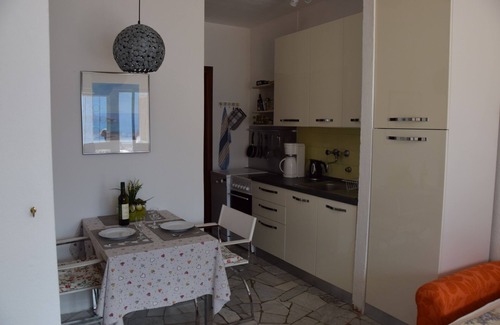Poppino Apartment | CASA ELENA - A terrace on Lake Maggiore