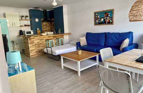 Las Caletillas Apartment | CASA ELENA: pool, beach, relax