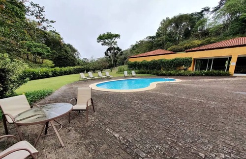 Domingos Martins House | Casa em Domingos Martins no Cond. Espelho D'agua