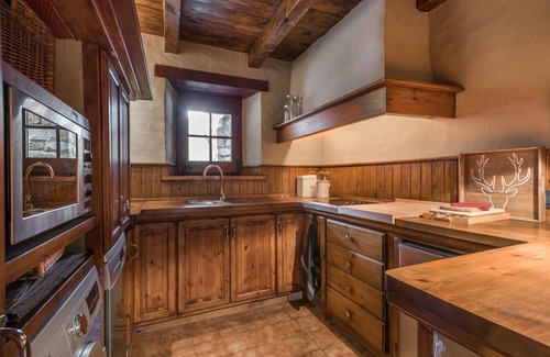 Arties House | Casa Es Pletieus Cozy mountain house for 8 people in Arties