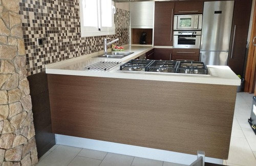 Canovelles Villa | Casa familiar con piscina