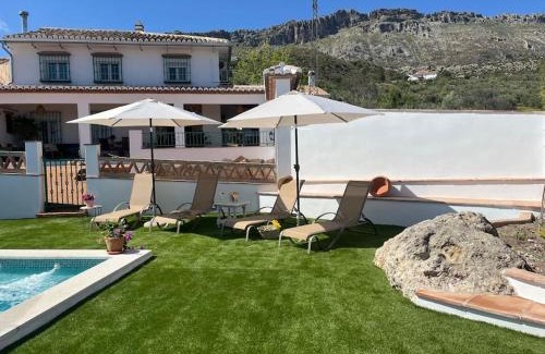 Villanueva de la Concepcion House | Casa Rubito el Olmo