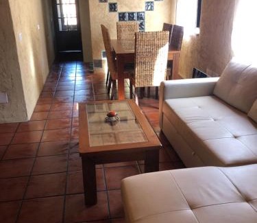 Villanueva de los Caballeros House | Casa Mediodía