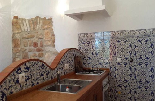 Olhao Apartment | Casa Estrela - restored 100 year old farmhouse, magical & close to the sea.