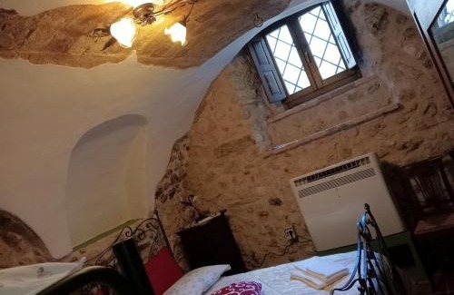 Castel del Monte House | CASA Flag Tur