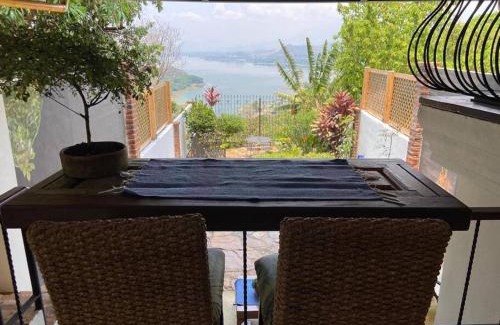 Suchitoto House | Casa Flor de Pajaro, vistas panorámicas increíbles al lago