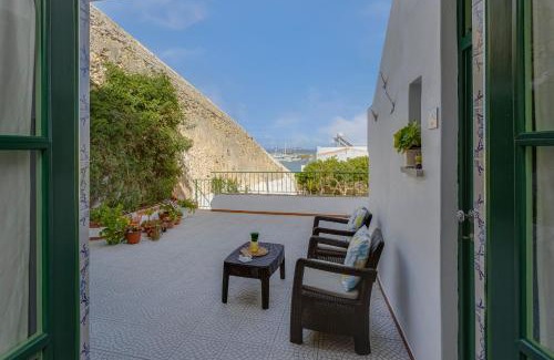 Lagos City Center House | Casa Flor do Mar Lagos