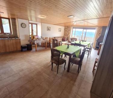 Chantada House | Casa Fondo de Vila