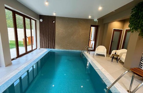 Frasinet Ski Chalet | Casa Forrest & SPA