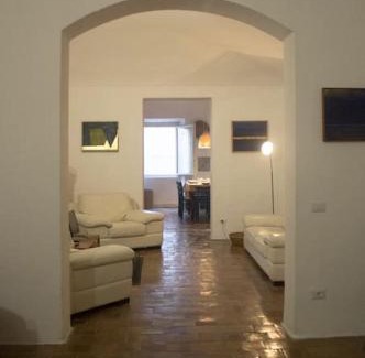 Alghero City Centre Apartment | Casa Galleria al Teatro
