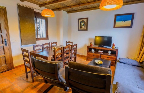 Juzcar Villa | Casa Genal Júzcar by Ruralidays