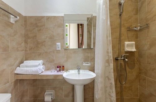 Old Havana Bed & Breakfast | Casa Giraldilla