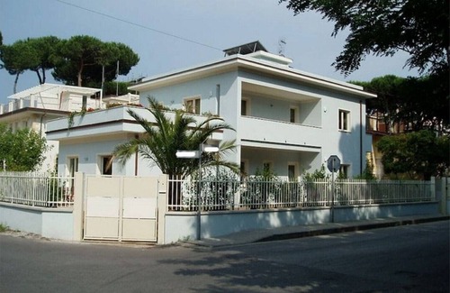 Lido di Camaiore Apartment | Casa Glicine - Rooftop Versilia