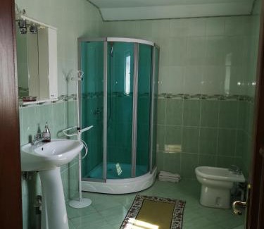 Vama House | Casa Gotika