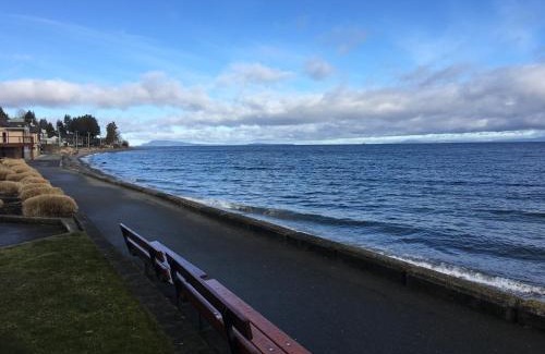 Regional District of Nanaimo Hotel | Casa Grande Inn