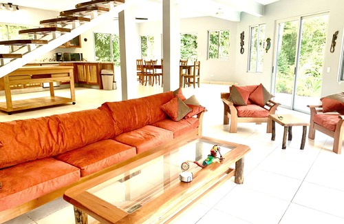 Platanillo House | Casa Grande - Private Jungle House - 15 mins to Dominical