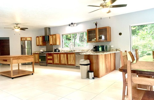 Platanillo House | Casa Grande - Private Jungle House - 15 mins to Dominical