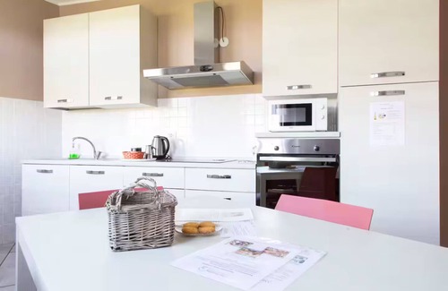 Portacomaro Apartment | Casa Graziella - red apartment with a view