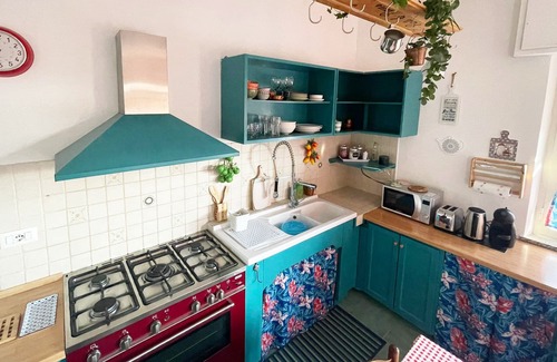 Baratili San Pietro House | Casa Incantevole Vicino al Mare