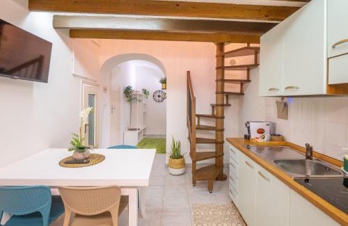Pietra Ligure Apartment | CASA IRYNA