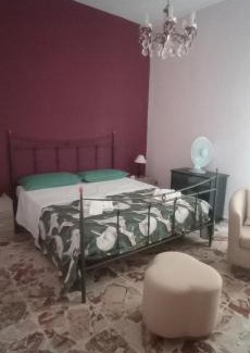 Militello in Val di Catania Apartment | Casa OXENA