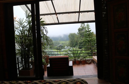 Salento House | Casa Izhallari con Espectacular Vista al Camino Nacional y Excelente Ubicación