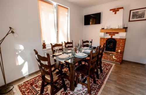 Jibert House | Casa Izvoru Mureșului