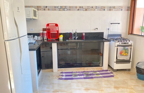 Mambucaba House | Casa Jabaquara Amar o Mar a 150 Metros da Praia. São 3 Suítes e Sala Ampla
