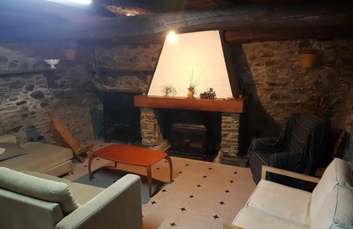 Unarre House | Casa Joanet