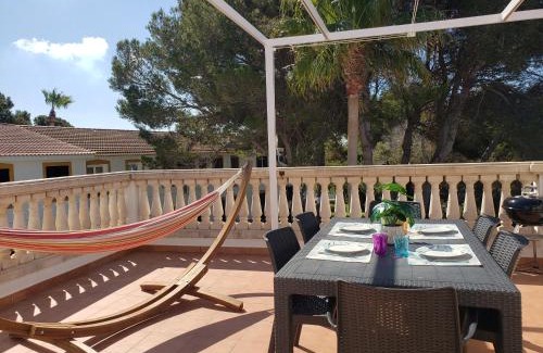 Cala'n Bosch Apartment | Casa Julia B8 Bon Repos, piscine et plage à pieds!