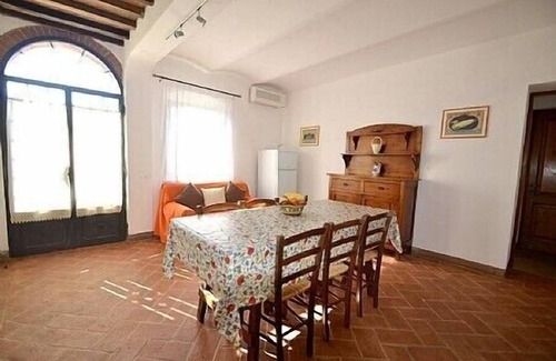 Barberino Tavarnelle House | Casa Katia D: A cozy and welcoming apartment in the characteristic style of the Tuscan countryside, with Free WI-FI.
