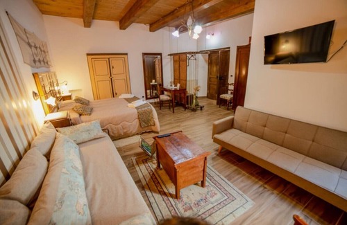 Morano Calabro Bed & Breakfast | Casa Lanzara - Suite du Roi